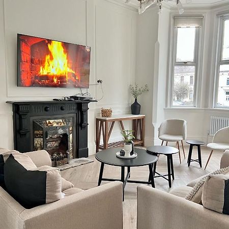 Fayhomes West Midlands Luxury Late 1800 Property Уолсал Екстериор снимка