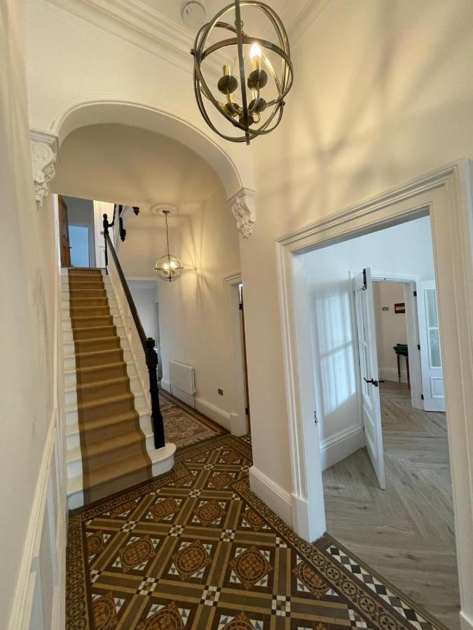 Fayhomes West Midlands Luxury Late 1800 Property Уолсал Екстериор снимка